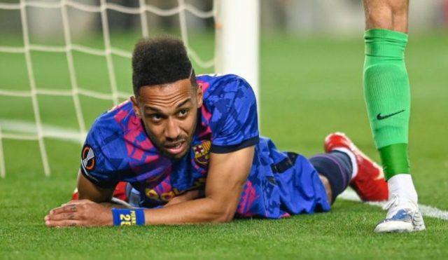 Auba El delantero se mantiene a la espera y también recuperándose del susto.