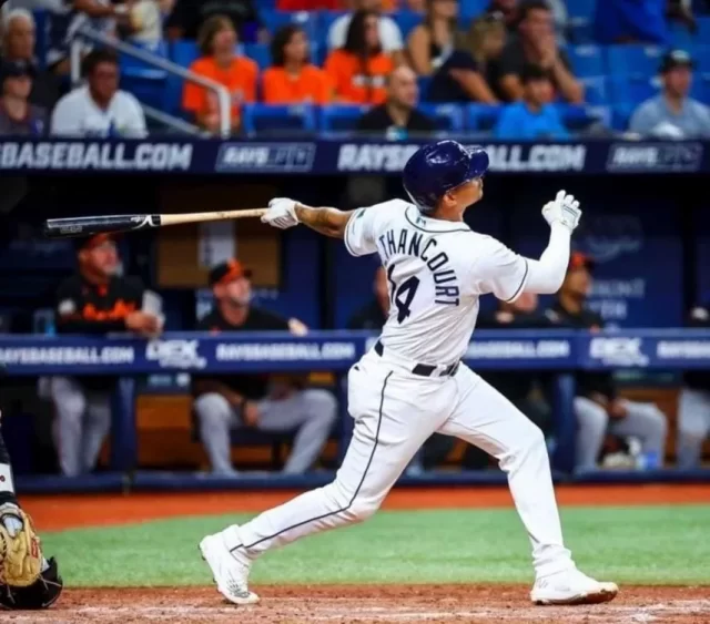 Bethancourt Bethancourt dio también su primer hit con los Rays de la campaña.