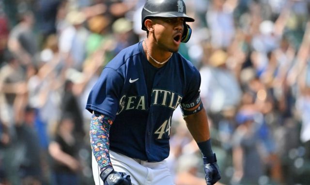 J-Rod El cuarto novato con 20 jonrones y 20 bases en su primera temporada.