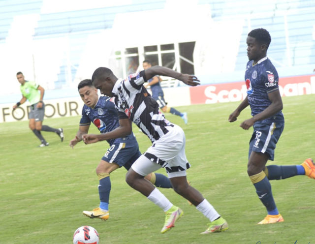 Empate Tauro sacó un buen resultado en Honduras y ahora solo necesita ganar 1-0.