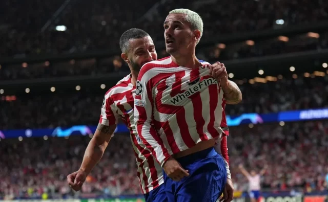 Griz El francés Griezmann hace el gol de la victoria al 101´.