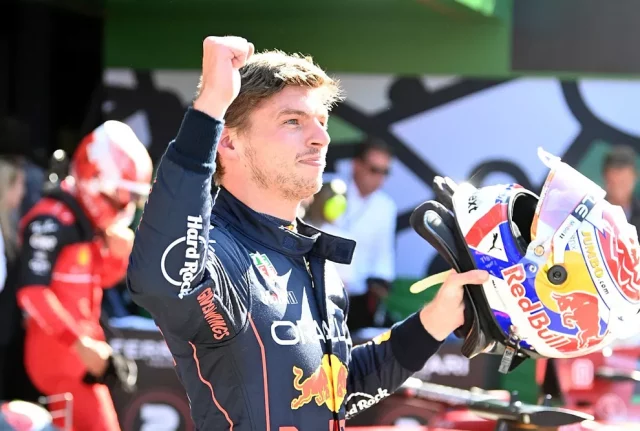 Vers Tremenda carrera ganó Verstappen, aunque sufrió, pero la sacó adelante.