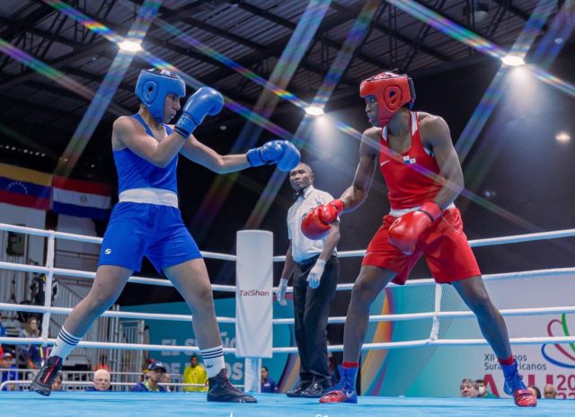 Baylon Atheyna busca repetir el oro en boxeo de los Bolivarianos.