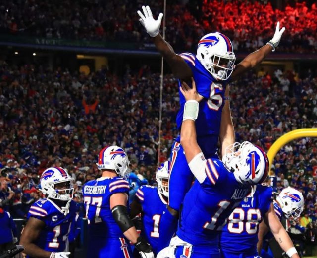 Bills Bills dominaron a los Packers en el cierre de la jornada dominical.