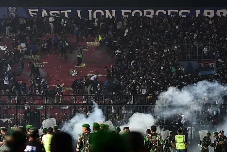 Las gradas del estadio de Kanjuruhan en la tragedia de Indonesia.
