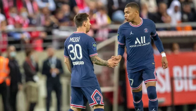 Kylian Klylian Mbappé y Leo Messi son los que más ganan.