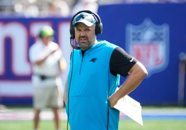 Matt Matt Rhule es el primer entrenador en jefe despedido de la temporada del 2022.
