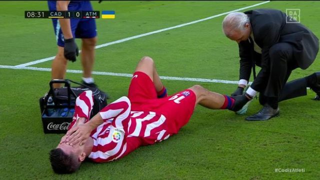 Morata Álvaro Morata fue sustituido por "un traumatismo directo en un pie".