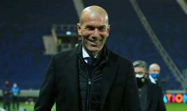 Zidane Zidane no será al PSG ni a la Juventus.