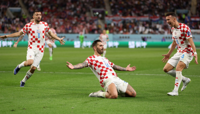 La sucampeona Croacia se reivindica con goleada sobre Canadá.