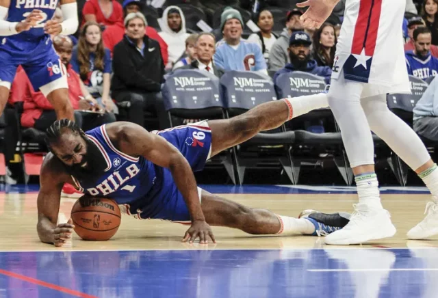Harden Las pruebas del jueves revelaron la lesión de Harden.