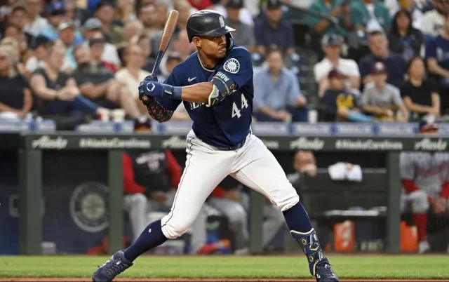 JR Julio Rodríguez es el octavo dominicano que gana el Novato del Año.