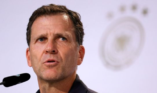 Bierhof dimitió después de la eliminación de Alemania en fase de grupos.