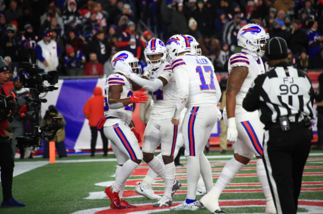 Bills Bills, primer equipo en ganar 3 partidos en jueves por la noche.