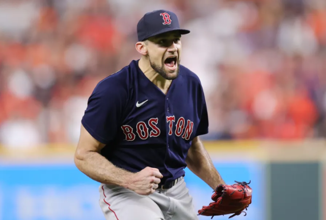 Eovaldi Eovaldi lanzó desde 2018 a 2022 con los Boston Red Sox.