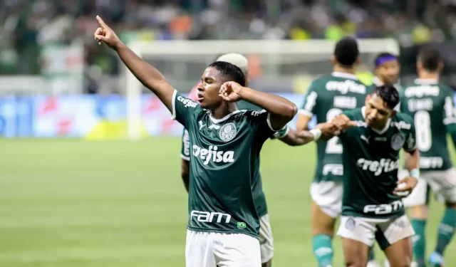 Felipe Endrick llegará a la entidad blanca en el verano de 2024.
