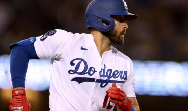 Gallo Gallo tiene de por vida tiene 177 cuadrangulares y 386 remolcadas.