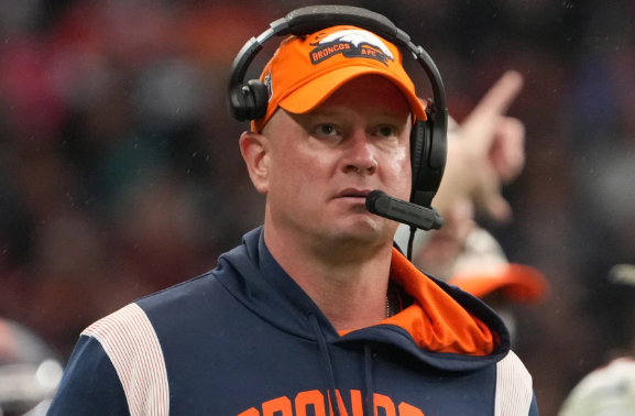 Hackett La gota que colmó el vaso fue la derrota 51-14 sufrida ante los Rams.