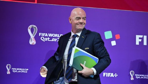 Infantino La FIFA prepara un Mundial de Clubes con 32 equipos para el 2025.