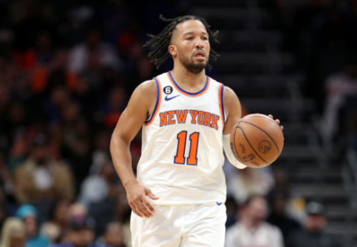 Jalen Brunson acordó con los Kicks en el inicio de la agencia libre.