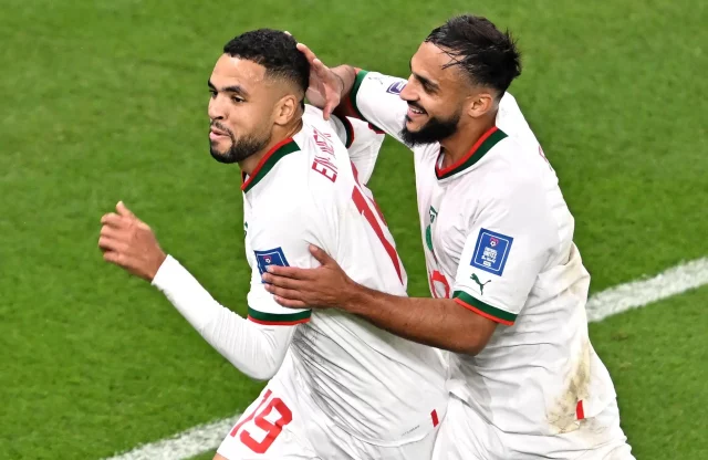 Marruecos En-Nesyri celebra el segundo gol de Marruecos ante Canadá.