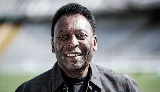 Pele Pelé se encuentra internado desde hace tres semanas.