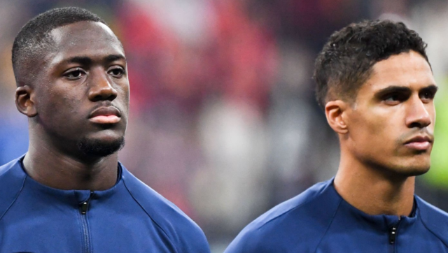 Ibrahima Konaté y Raphael Varane no entrenaron por el virus.