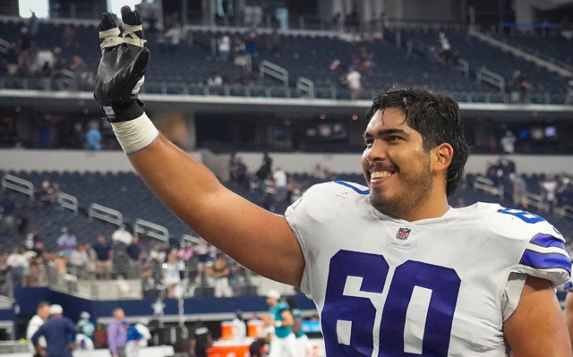 Alarcon Alarcón firmó con Cowboys en 2020 como parte del programa Internacional.