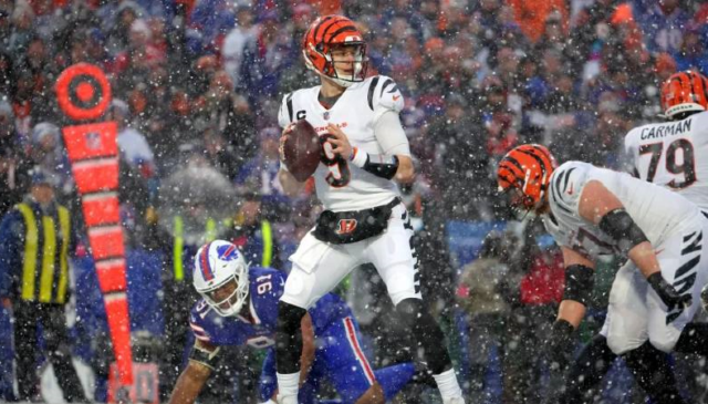 Bengals Bengals superan a Bills bajo una intensa nevada en el Highmark Stadium.