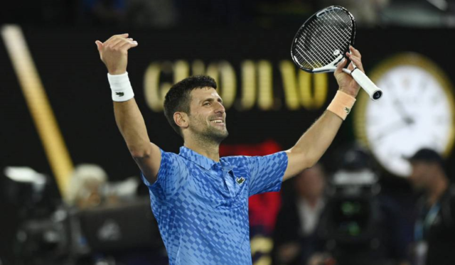 Djokovic Djokovic hace un año fue deportado y hoy regresa al No.1 de la ATP.