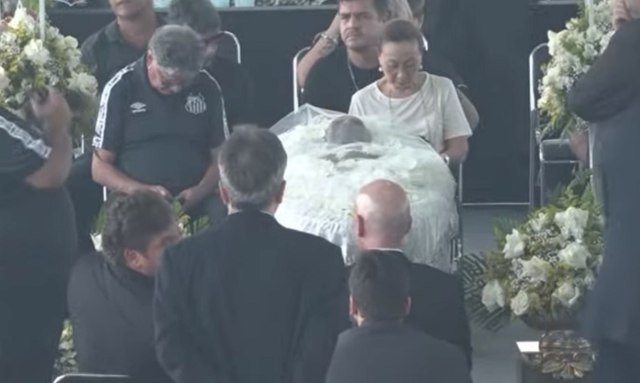 Pelee El cuerpo de Pelé se exhibirá al público durante 24 horas.