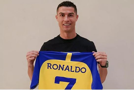 Ronaldo Así luce la nueva camiseta de Cristiano Ronaldo.