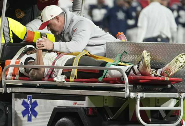 Gage sufrió un fuerte golpe que le sacudió el cuello de forma escalofriante.