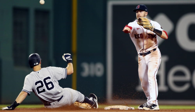 Trevor Story en su primera temporada estuvo limitado a 94 juegos.