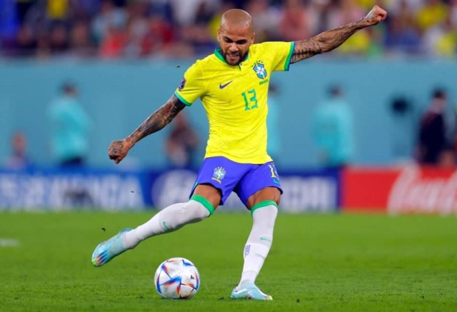 Alves Múltiples indicios incriminan a Dani Alves, mundialista por Brasil en Catar 2022.
