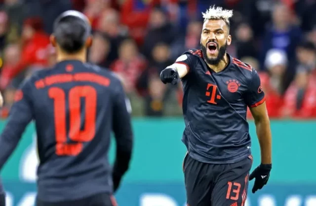Choupo Choupo-Motin anotó el primero en la goleada del Bayern sobre el Mainz.