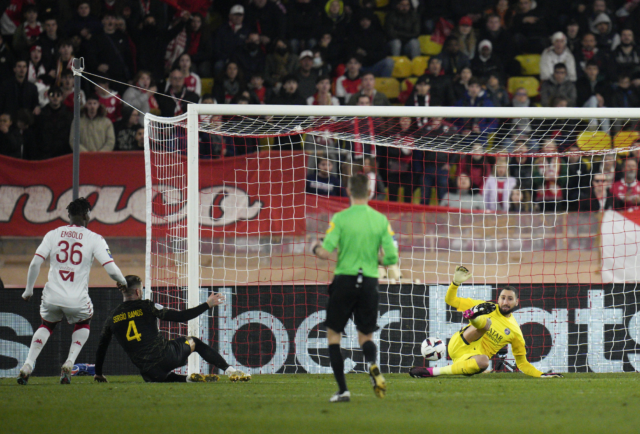 Donnamma Se agudiza la crisis en el PSG y Donnarumma cada vez más criticado,