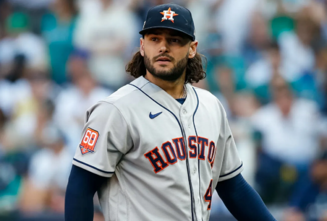 Lance McCullers dijo que sintió dolor la semana pasada.