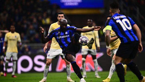 Romelu Lukaku le dio la victoria al Inter como local.