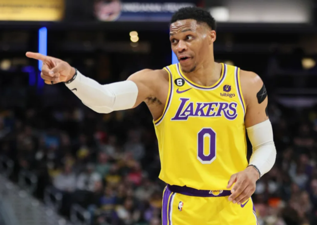 Russell Westbrook nunca llegó a embonar con LeBron y Davis.