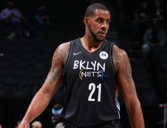 Aldrige LaMarcus Aldrige se retira por segunda ocasión en su carrera.