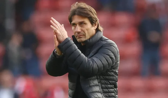 Conte Antonio Conte se va sin títulos y fracaso en la Champions.