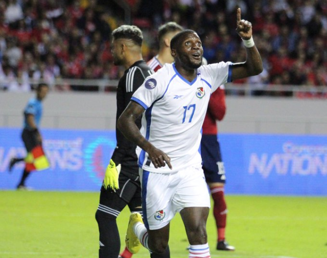Fajardo Panamá logra primer triunfo sobre Costa Rica en San José en partido por los puntos.