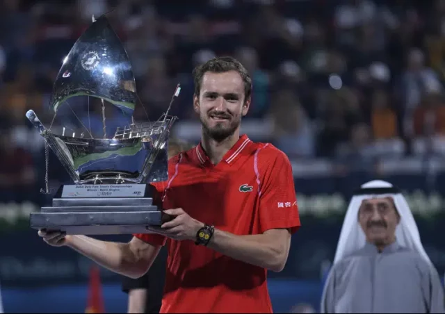 Medve Medvedev levanta el 18º título individual de su carrera.