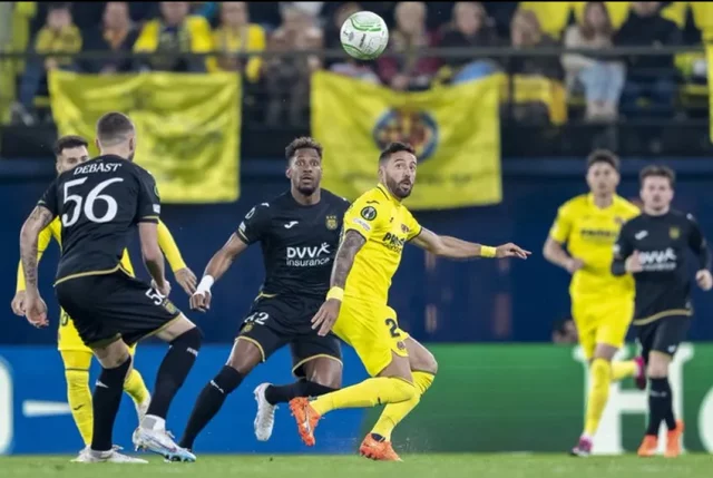 Muri Murillo fue titular y contribuyó en el triunfo del Anderlecht ante Villarreal.