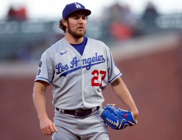 Trevor Bauer fue dejado en libertad por Los Angeles Dodgers.