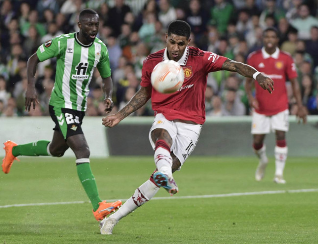 United Manchester United sacó al Betis con un global de 5-1 en la Europa League.