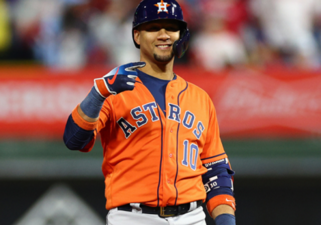 Yuli Gurriel era agente libre tras acabar la temporada 2022.