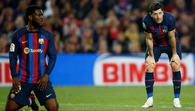 Barca Barcelona desaprovechó la oportunidad de rematar LaLiga al no pasar del empate con Girona.