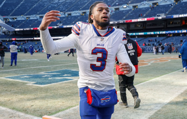 Hamlin Hamlin muchas veces mencionó su deseo de poder volver a jugar.